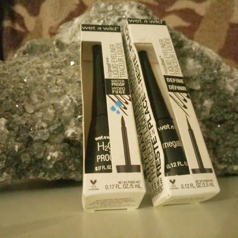 Wet n wild liquid eyeliner